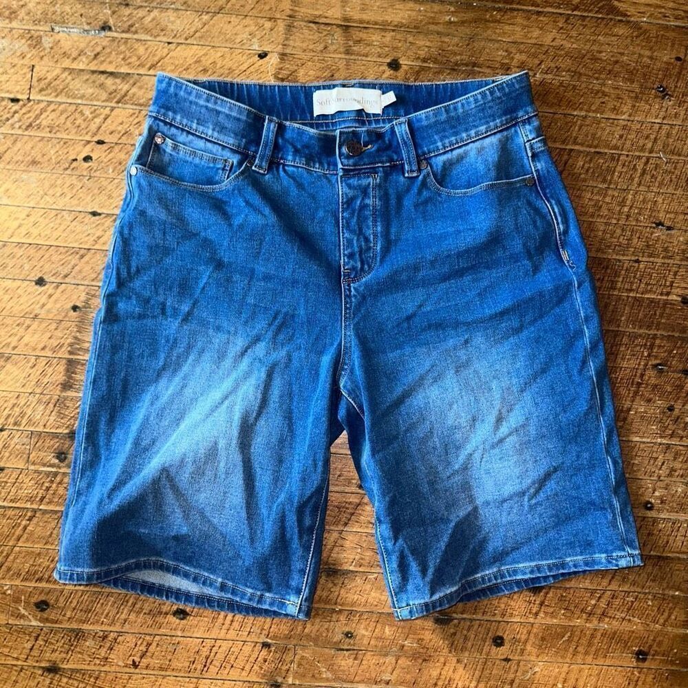 Soft Surrounding stretchy denim M pull on longer length shorts